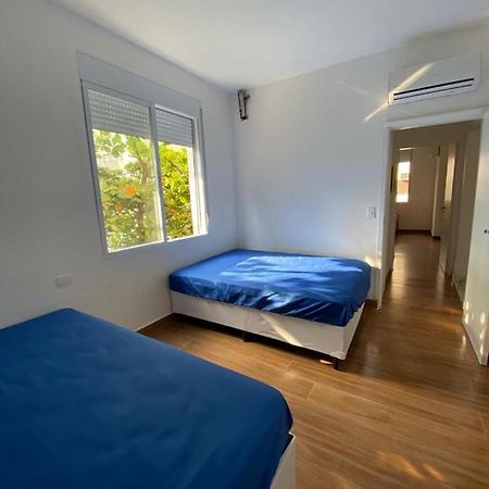 Apartamento Guaruja Pitangueiras 50 Metros Da Praia. Exteriör bild