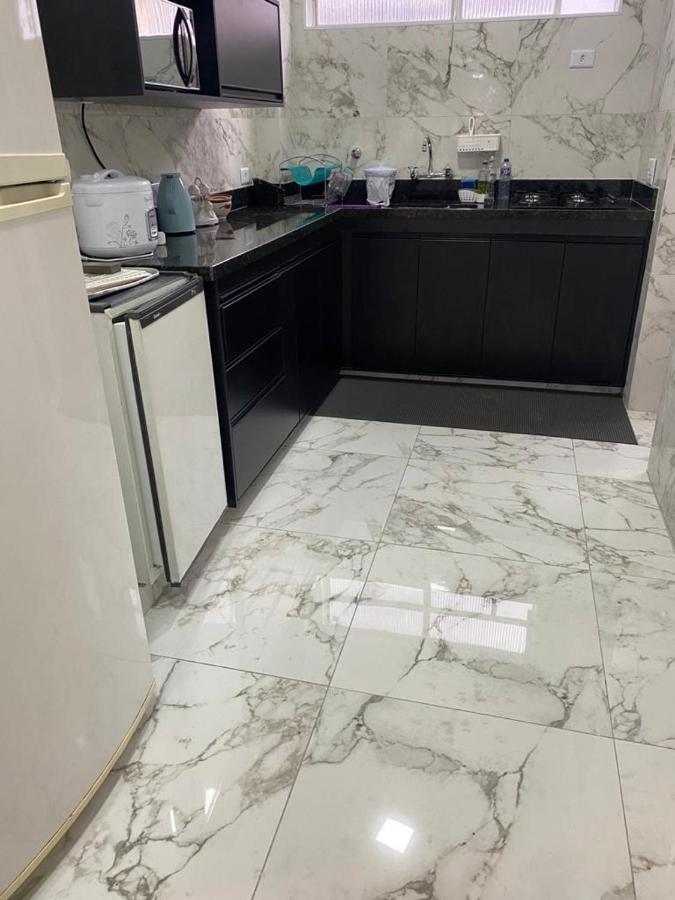 Apartamento Guaruja Pitangueiras 50 Metros Da Praia. Exteriör bild