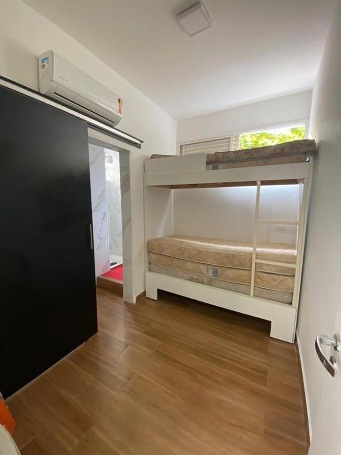 Apartamento Guaruja Pitangueiras 50 Metros Da Praia. Exteriör bild