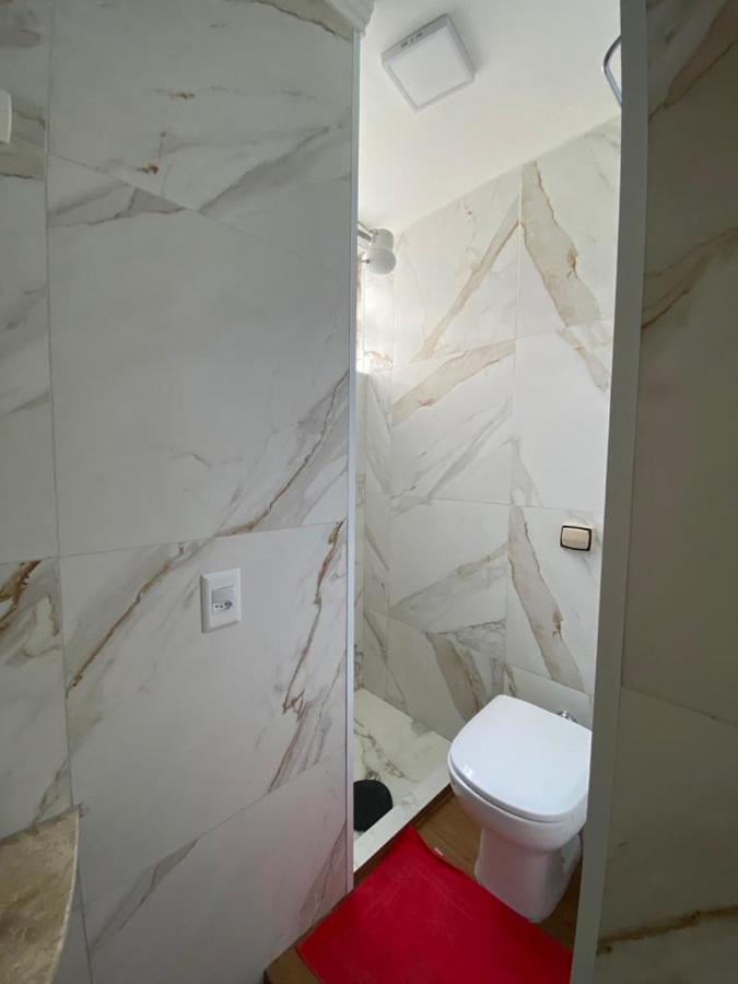 Apartamento Guaruja Pitangueiras 50 Metros Da Praia. Exteriör bild
